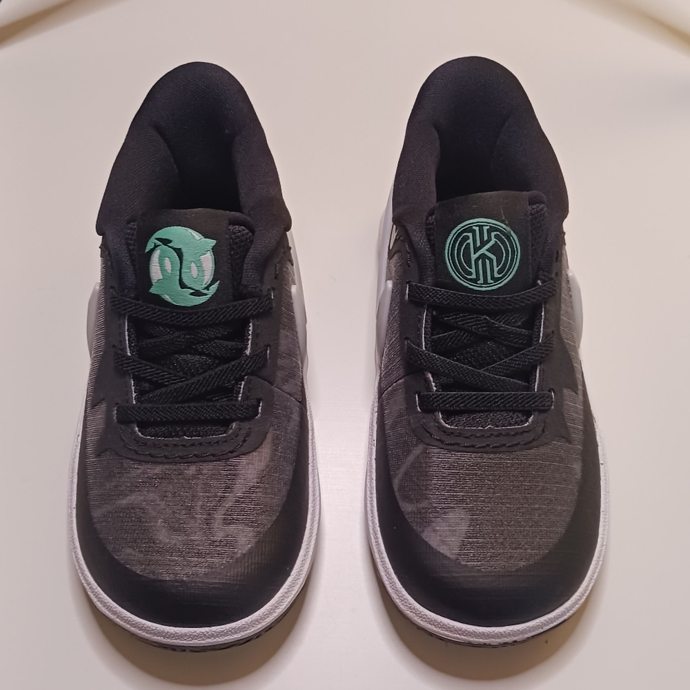 Nike Kyrie's Kids "8GS" Black and Teal Sneakers